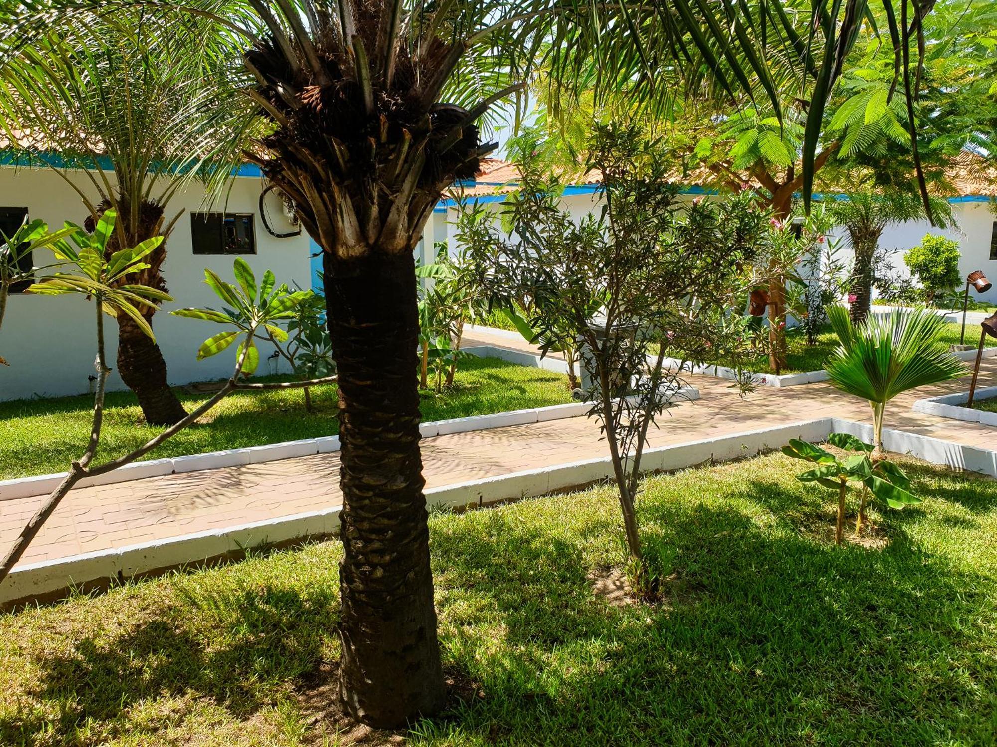 Balafon Beach Resort (Adults Only) Kololi Exterior photo